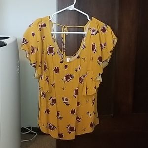 Womens Xhilaration top